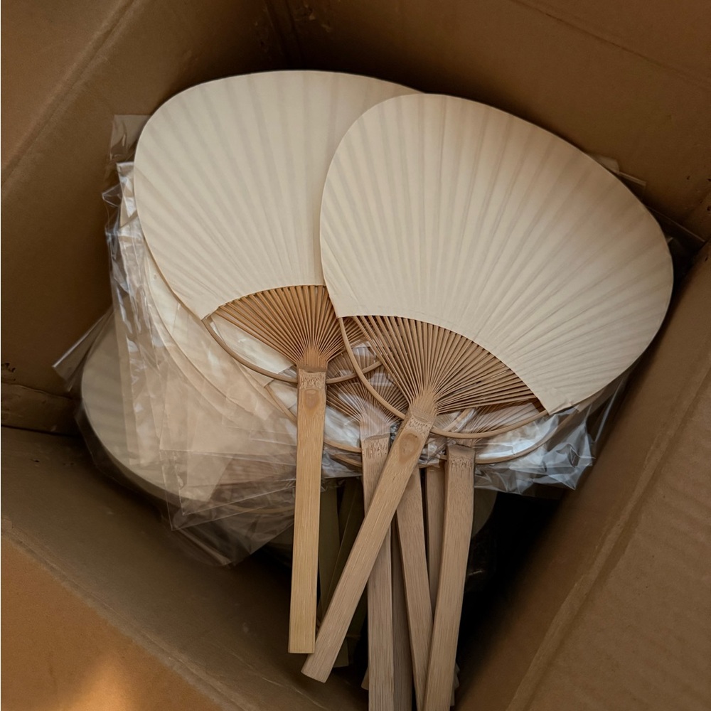 Elegant Handheld Fans (45)